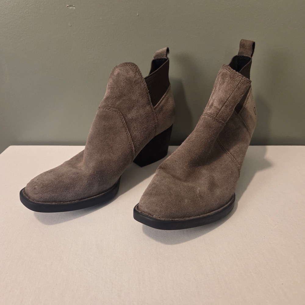 Born Women's Garcia Suede Leather Ankle‎ Boots, Size 9, Taupe Gray